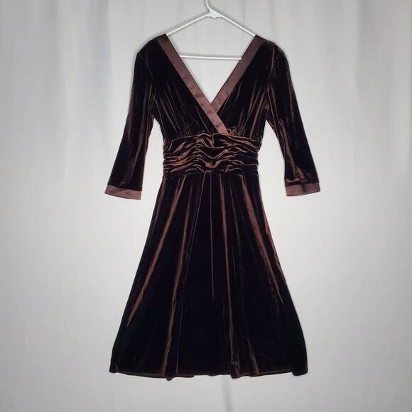Sandra Darren Brown Velvet Empire Dress 10 Satin Trim V-Neck Romantic Old Money - Picture 2 of 11